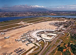 Airj aeroporto internacional do mundo rio de janeiro - panoramio