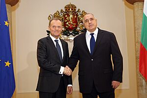 Boyko Borissov welcomes Donald Tusk (39632855571)