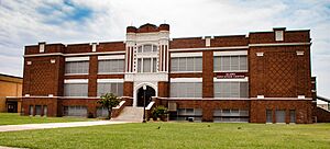 EnnisHighSchool1 (1 of 1)