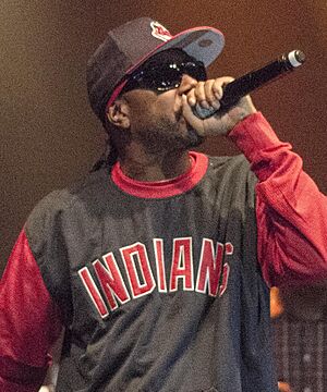 Krayzie Bone - Bone Thugs-n-Harmony (21365737206) (cropped).jpg