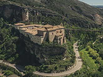 Parador de Cuenca (41488746404) (cropped).jpg