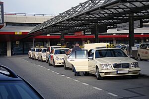 Taxis at EDDT