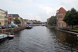 Thorbeckegracht en Wijndragerstoren Zwolle Overijssel