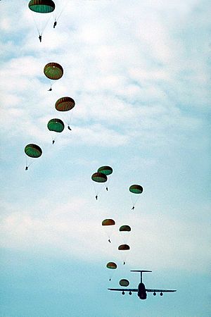 US Army paratroopers Fort Bragg