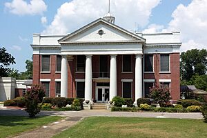 Yell County Courthouse 002