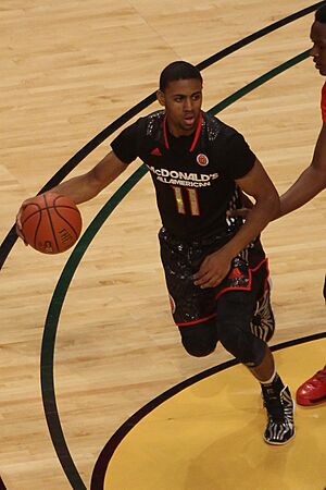20140402 MCDAAG Joel Berry dribbling in traffic