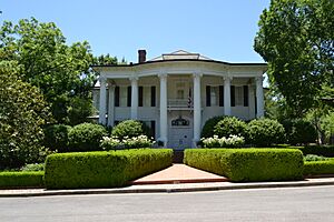 227 Mitchell, San Marcos, Texas