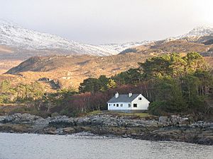 A remote house on the shore of Loch Ailort - geograph.org.uk - 86252