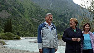 Atambaev and Merkel