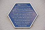 Catalyst - ICI General Chemicals Widnes Research Laboratory blue plaque.jpg