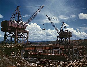 Construction work at Douglas Dam