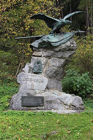Denkmal bei der Pontlatzbrücke, Fließ 02