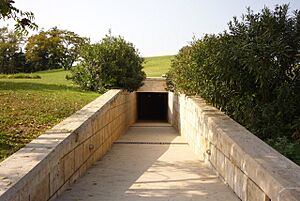 Entrance to the Royal Tombs, Vergina - panoramio