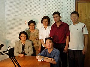 Kyrgyz Foreign Minister Roza Otunbaeva at Radio Azattyk. 07.6.2005