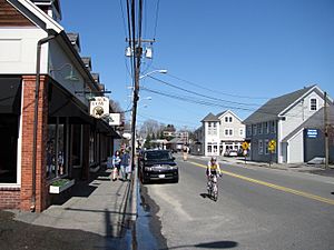 Looking north on Bay Road