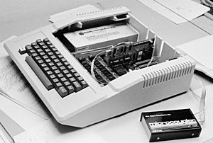 Micromodem II in Apple II
