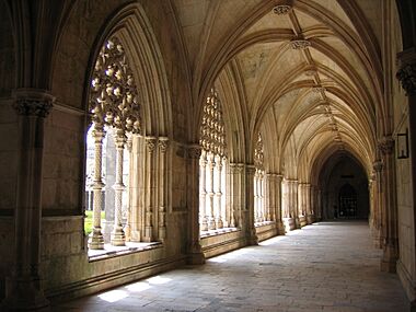 Mosteiro da Batalha - Claustro 2