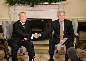 President George W. Bush and Kazakhstan President Nursultan Nazarbayev shake hands