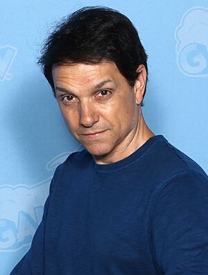 Ralph Macchio Photo Op GalaxyCon Richmond 2019 (3x4 cropped).jpg