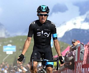 Rigoberto Urán gana en la etapa diez en el Giro d'Italia 2013