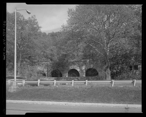 Riverside Park Overlook and Promenade over railroad at West 116th Street from Greenway, looking southeast. Note Cobra light on left, Riverside Park lampposts in front of arcades. - HAER NY-334-26