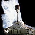 STS-7 PALABA-B1 deploy