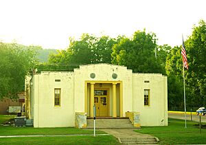 South-Pittsburg-American-Legion-Hall-tn1
