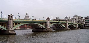 Southwark Bridge, River Thames, London, England.jpg