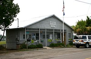 Town Hall - Pawleys Island, South Carolina (18 July 2006)