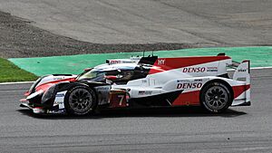 Toyota TS050 Conway Silverstone 2018 Village