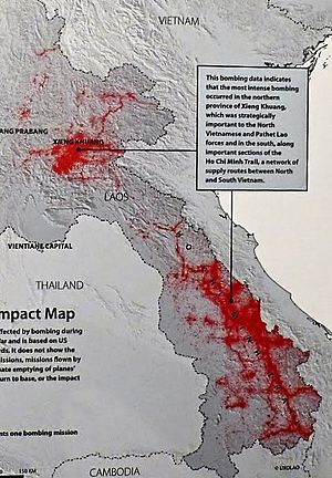 Zones bombardées par l'Armée américaine au Laos de 1964 à 1973.JPG