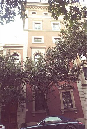 7 East 95th St in Manhattan
