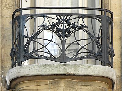 Balcon de lhôtel Guimard (Paris) (4818661086)