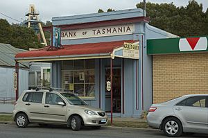 Bank-of-Tasmania-Beaconsfield-20070419-013
