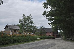 BethlehemNH RocksEstate 2