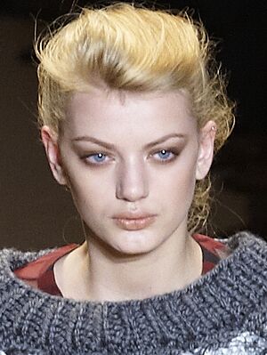 Bregje Heinen ADAM Fall-Winter 2010 094 (cropped).jpg