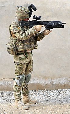 British Army Soldier in Full Kit in Afghanistan MOD 45152579