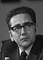 Bundesarchiv B 145 Bild-F039410-0008, Hannover, SPD-Bundesparteitag, Eppler (cropped)
