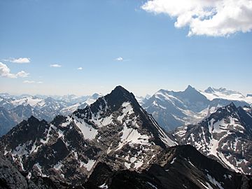 Cariboo Peaks.JPG