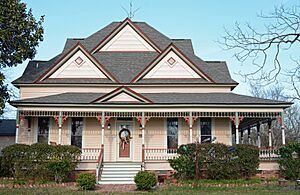 Davis-Proctor House, front, Twin city, GA, US