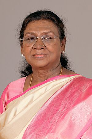 Droupadi Murmu POI official portrait.jpg
