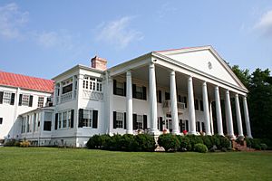 Historic Rosemont Manor signature photo