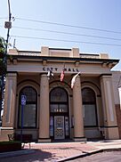 Kingsburg City Hall (3165570715).jpg