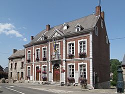 Olne town hall