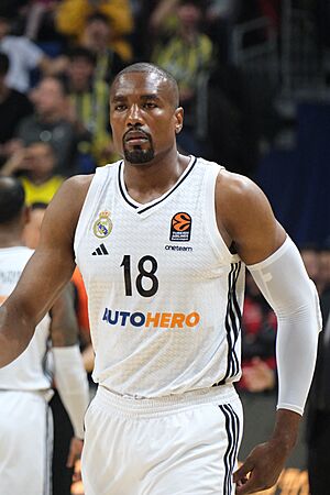 Serge Ibaka 18 Real Madrid Baloncesto Euroleague 20250206 (3).jpg
