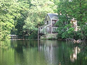 Mill pond and grist mill at Silvermine Tavern