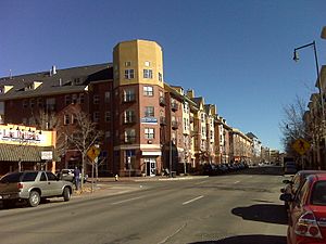19th Avenue in Uptown, Denver
