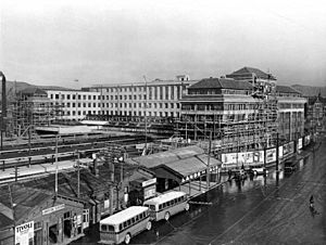 1936 Old and new stations, Wellington