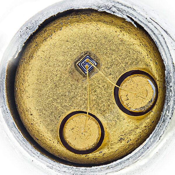 2N2222A NPN Transsitor