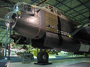 Avro-lancaster-front